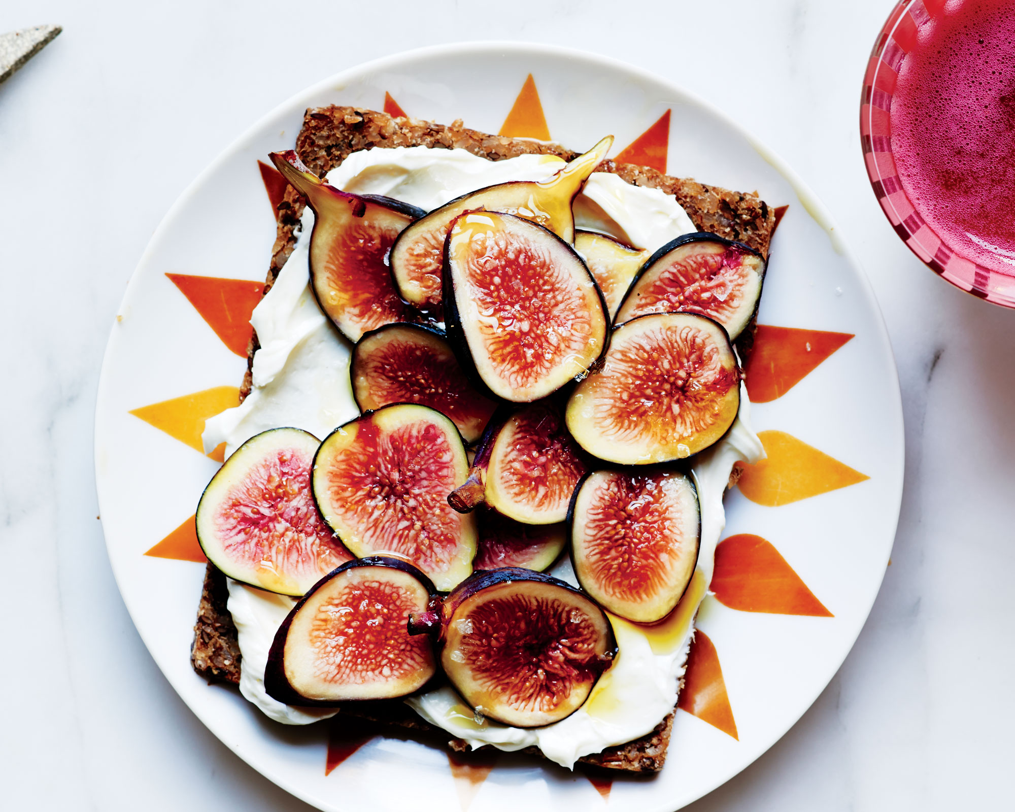 sweet-and-salty-figs-toast